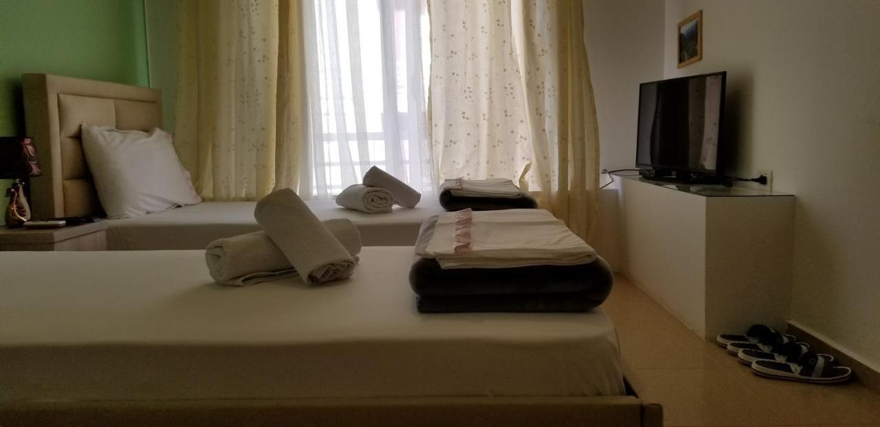 Keli Guest House& Rafting Adventures Përmet 外观 照片